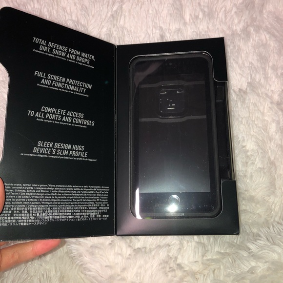 BRAND NEW LifeProof Case - Picture 3 of 4